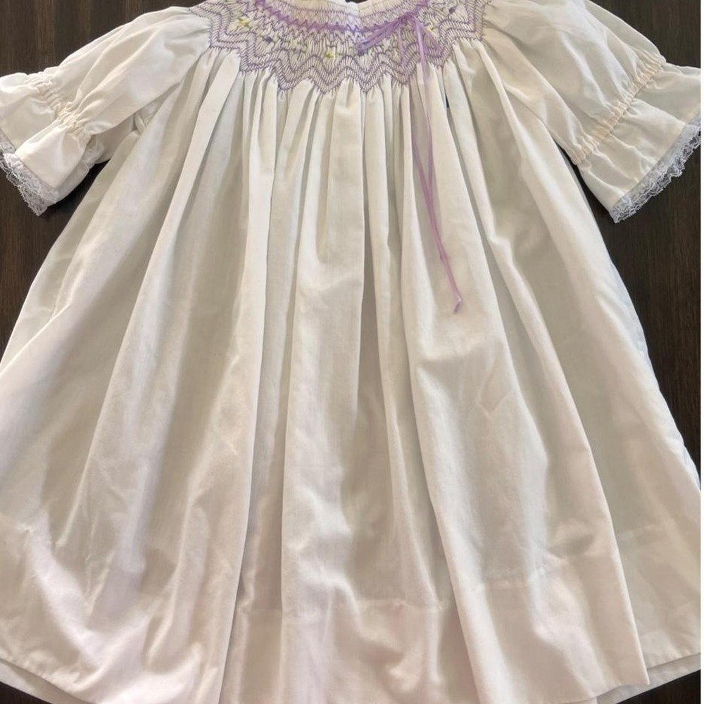 Girls Smocked White Dress sz 5T